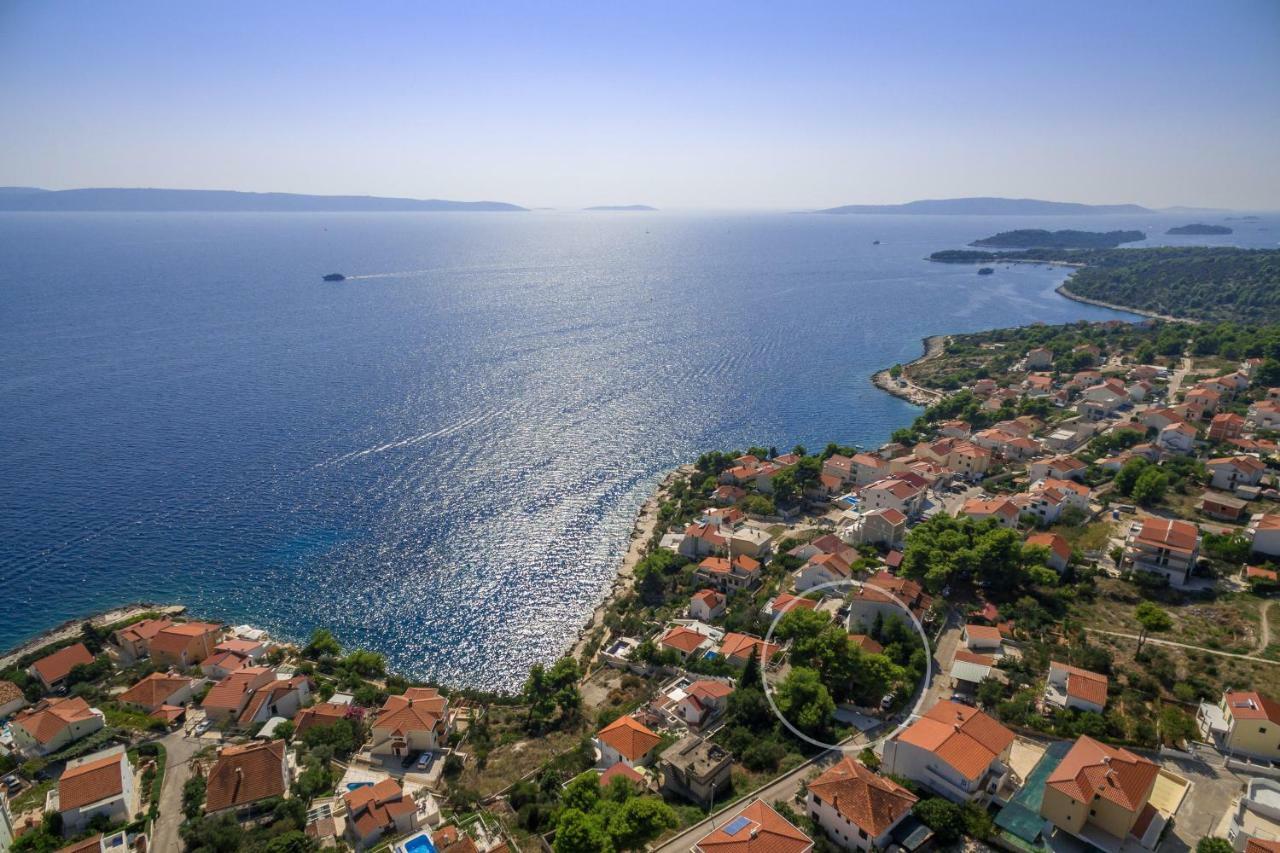 Holiday Home Barbara Trogir Exterior photo